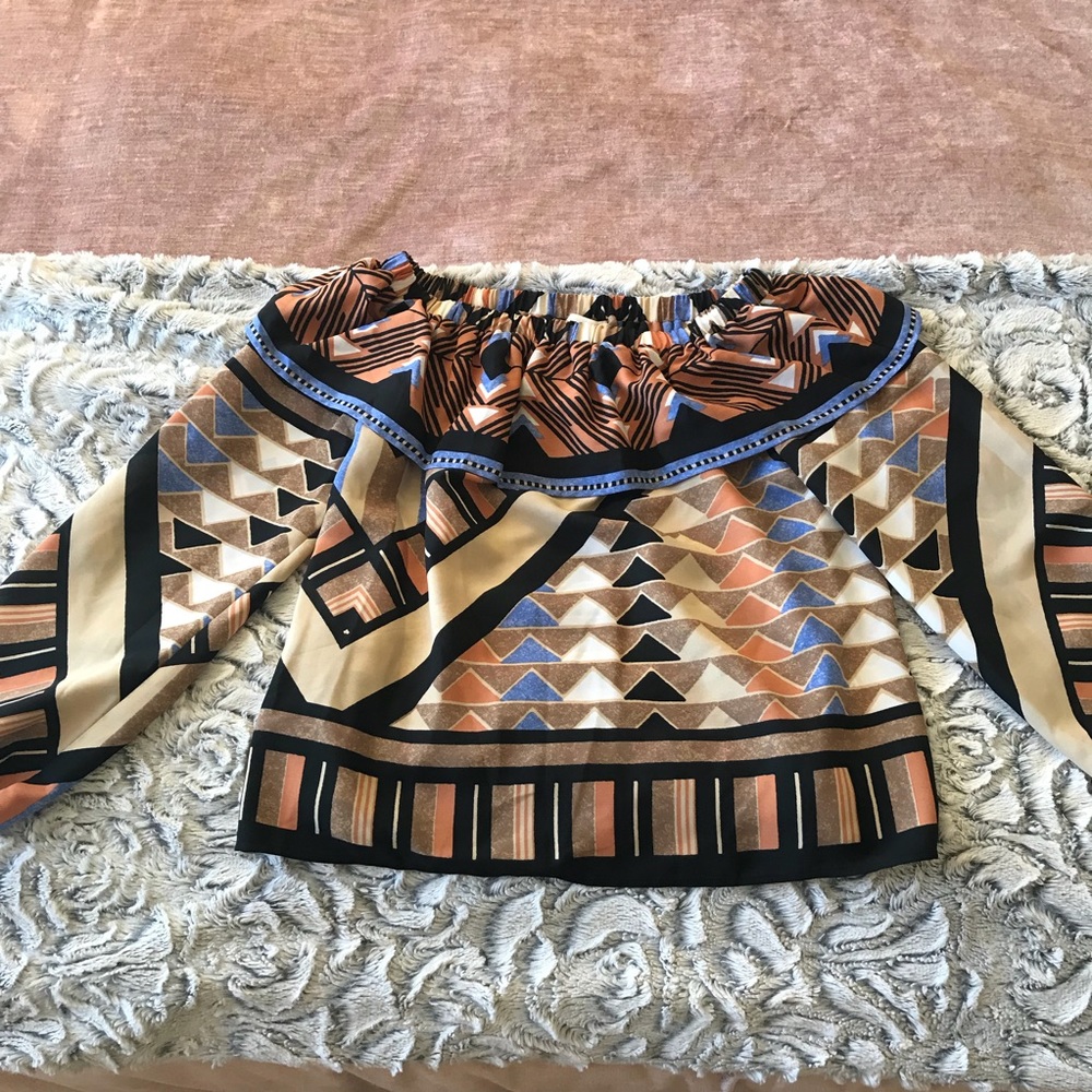 New With Tags Aztec Print Blouse